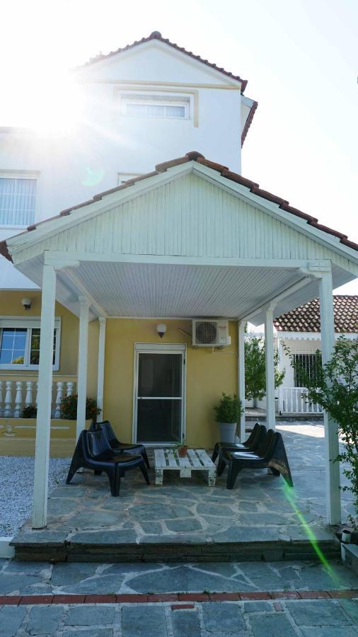 Villa Karras Nea Vrasna Exterior foto